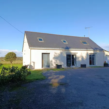 A La Campagne Entre Nantes Et Rennes Homestay